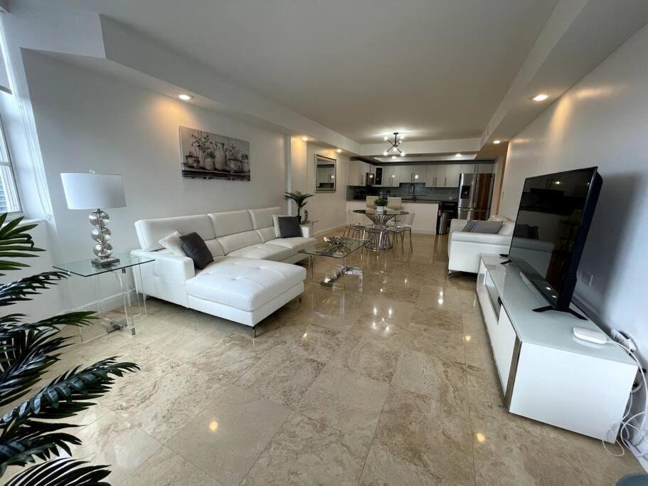Breathtaking Ocean View! 15Th Floor Lägenhet Miami Beach Exteriör bild